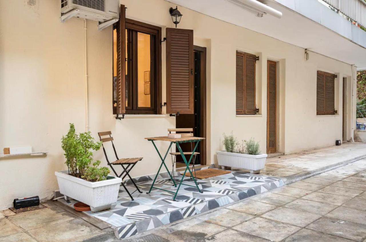 Cute Tiny Apartment In The Heart Of Flisvos Αθήνα Εξωτερικό φωτογραφία