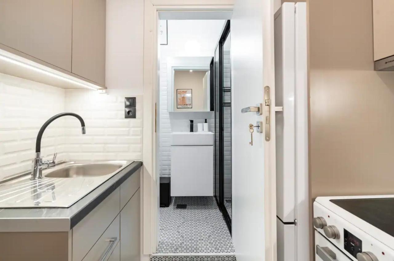 Cute Tiny Apartment In The Heart Of Flisvos Αθήνα Εξωτερικό φωτογραφία